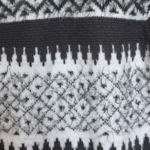 Cardigan - Picture 3 of 4